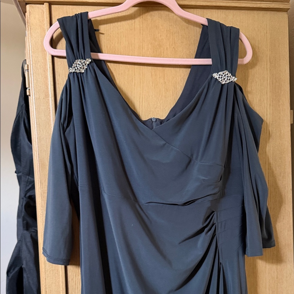 Chic Charcoal Women's Maxi Dress